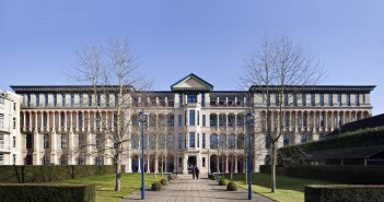 Cambridge Judge Class Of 2015 Boasts 40 Nationalities university-of-cambridge-mba-global-flavour-judge-business-school-mba-class-2015-one-year-mba-programme-40-nationalities-gmat-score-employment-report-career-accelerator-programme