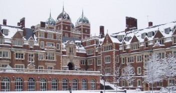 Wharton Pips Harvard To Claim 1st Rank In US News Best Business Schools Ranking 2020 wharton-school-ranked-first-in-u-s-news-&-world-report-executive-mba-rankings-booth-kellogg-school-professional-profile-education-mba-program-education-students-career-management