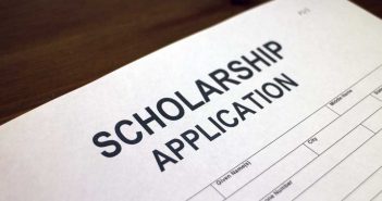 international-mba-students-fund-your-studies-through-scholarships-mba-aspirants-student-loan-roi-raise-fund-fees