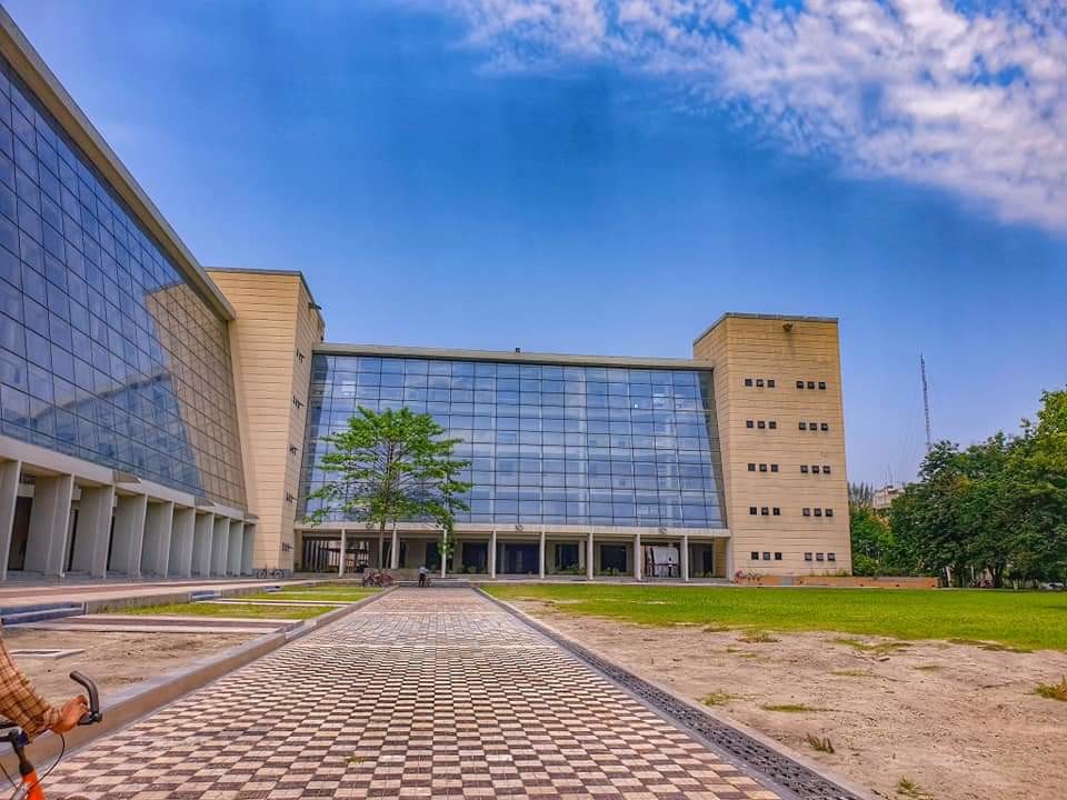 Average Salary drops to 20.14 Lakh at IIM Calcutta PGPEX Final Placement