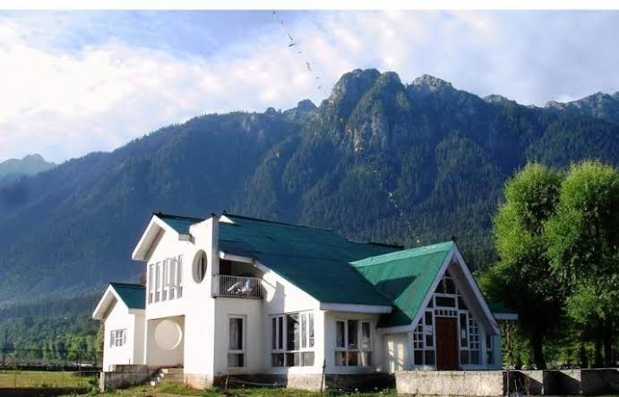 Offers of Land on Whatsapp & Social Media Are Hoaxes
